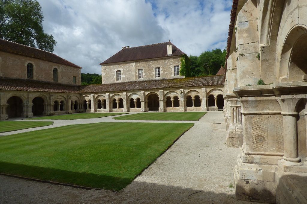 Montbard