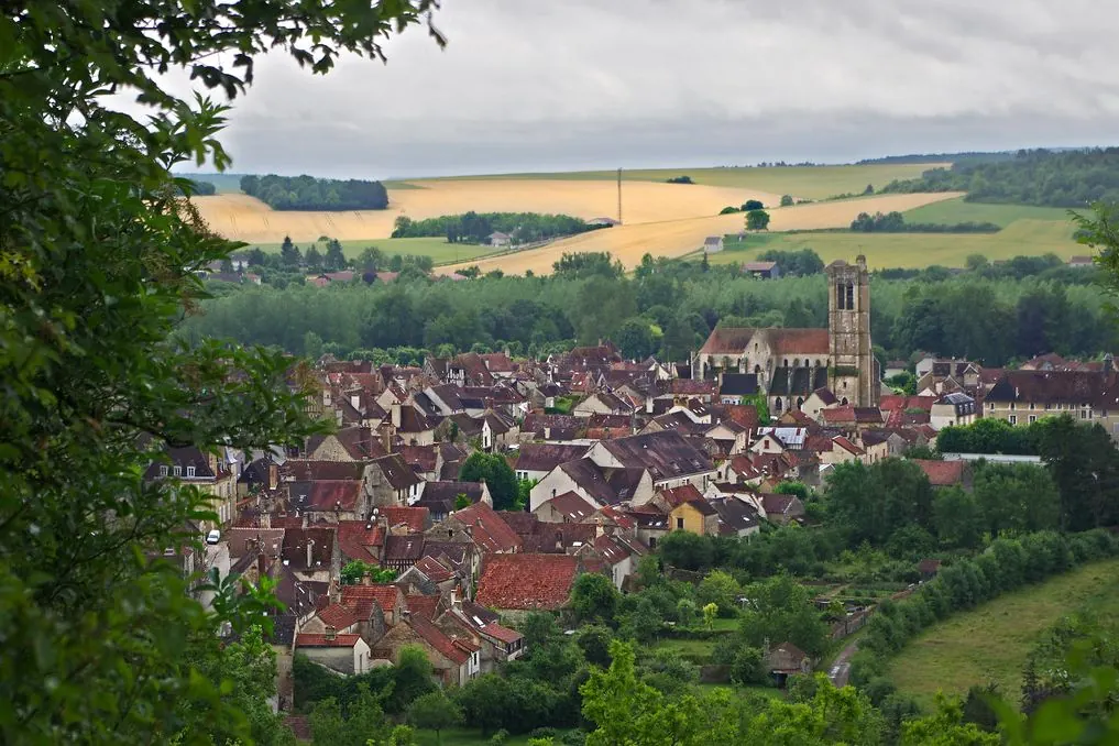 Vue de Noyers-sur-Serein